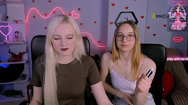 madam uliis online show from 04.28.26