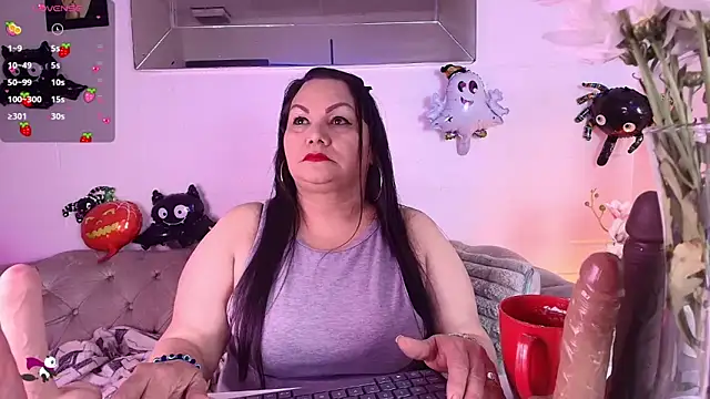 EllenaBoobs  online show from 10.16.25