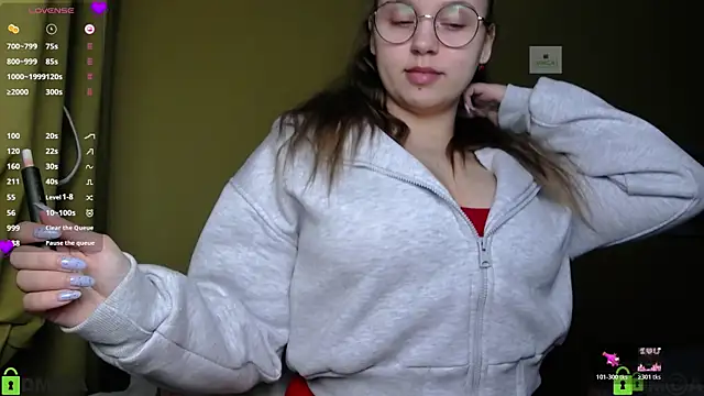 Lilysweet13 online show from 10.20.25