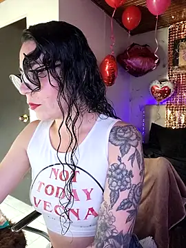 Snapshot of mia_velvet1 chatting on 02.17.26 mia velvet1 online show from 02.17.26