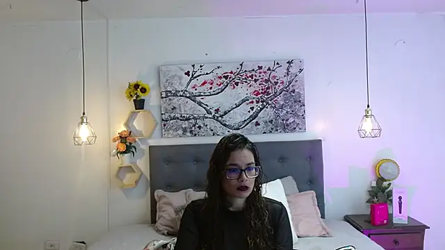 Rose Thompson1 online show from 12.01.25