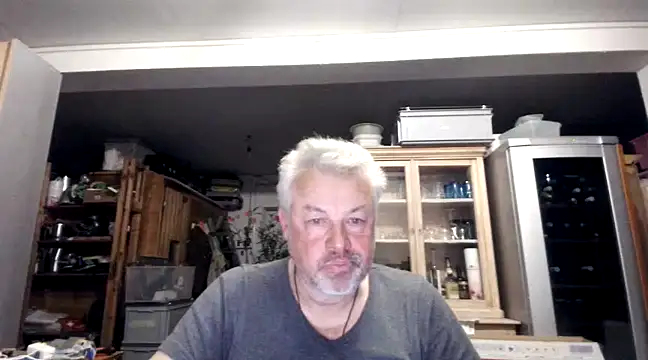 Berg Boy online show from 03.13.25