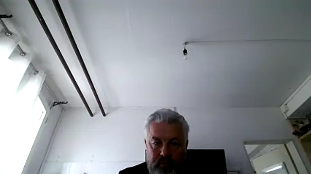 Berg Boy online show from 02.18.26