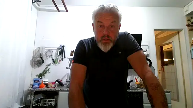 Berg Boy online show from 04.24.26