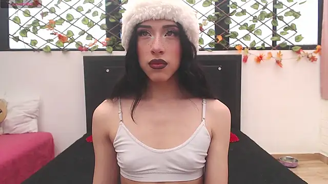 Snapshot of madison__rey chatting on 03.13.25 madison  rey online show from 03.13.25