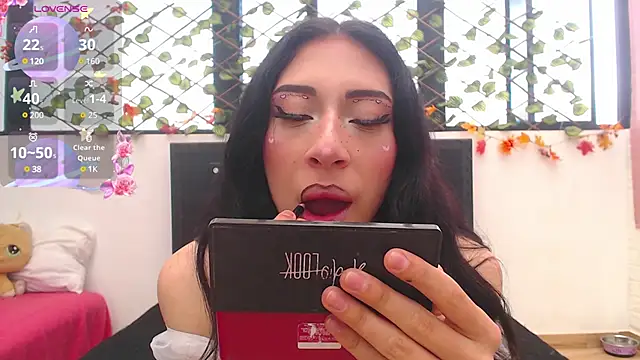 Snapshot of madison__rey chatting on 03.17.25 madison  rey online show from 03.17.25