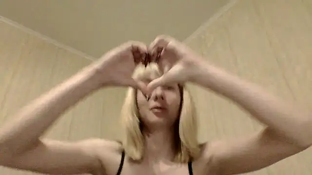 Snapshot of _Black-Panther_ chatting on 05.09.26 Black-Panther online show from 05.09.26