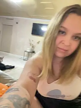 IMHORNYWET online show from 09.09.25