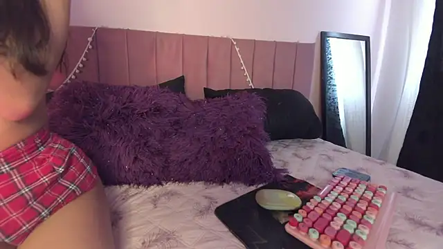 kitty-kryss online show from 02.02.26