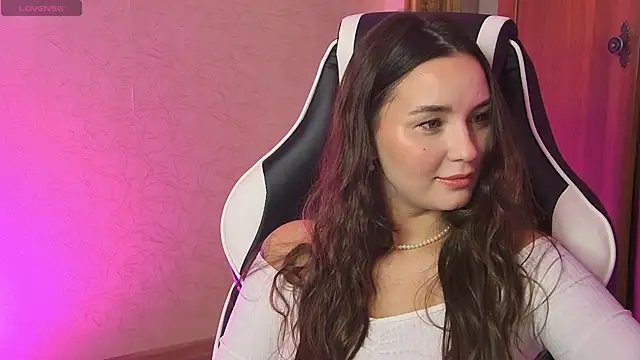 Snapshot of CherryTouss chatting on 01.08.26 CherryTouss online show from 01.08.26