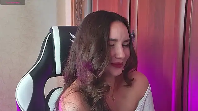 Snapshot of CherryTouss chatting on 02.04.26 CherryTouss online show from 02.04.26