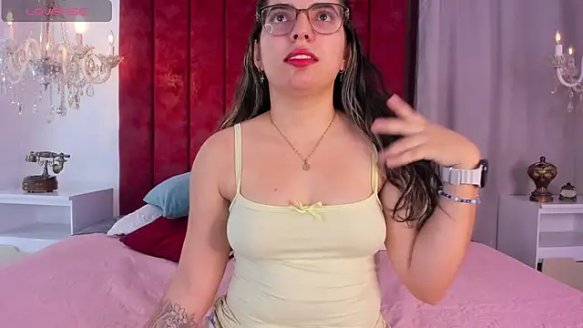 JulietSofia online show from 04.05.26