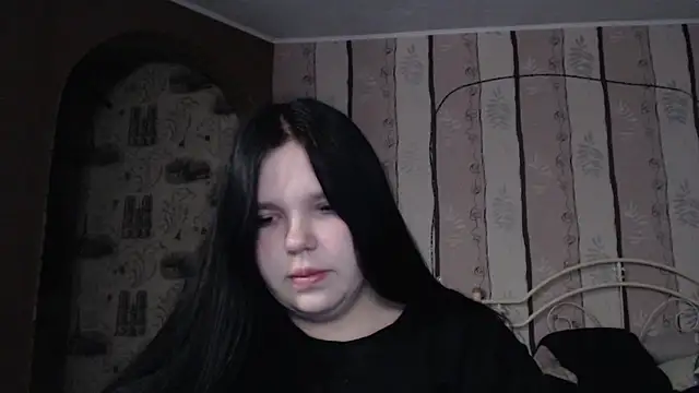 Victoriakot online show from 03.19.25