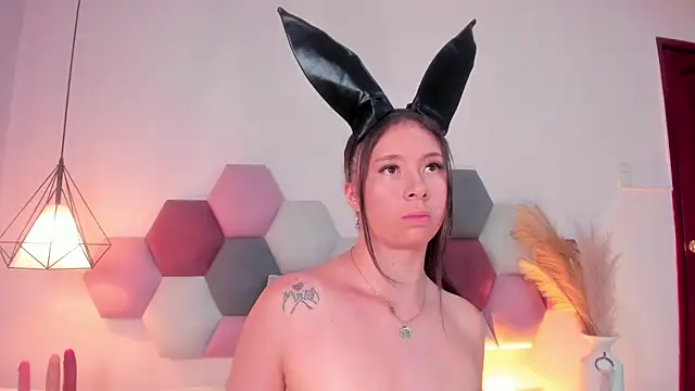 BeckyVidal online show from 10.30.25