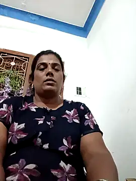 kissmetha online show from 03.15.25