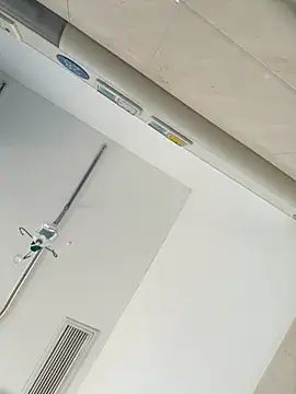 aa520uv online show from 10.25.25