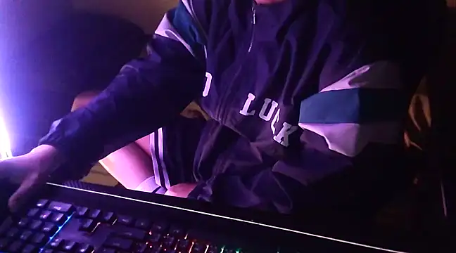 Snapshot of zhezheggin chatting on 03.12.25 zhezheggin online show from 03.12.25