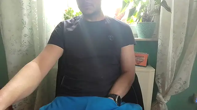 Snapshot of wassermann8484 chatting on 03.15.25 wassermann8484 online show from 03.15.25