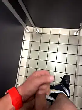 Snapshot of wassermann8484 chatting on 10.14.25 wassermann8484 online show from 10.14.25