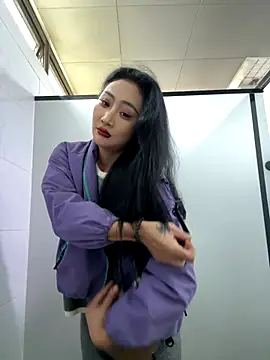 linger-23 online show from 12.19.25