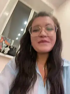 Karen Holmss online show from 03.13.25