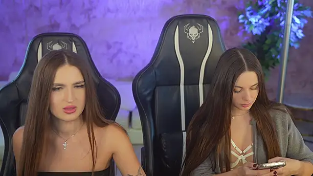 Nikol Dream  online show from 11.15.25