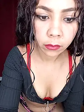 Zafiiiro  online show from 03.16.25