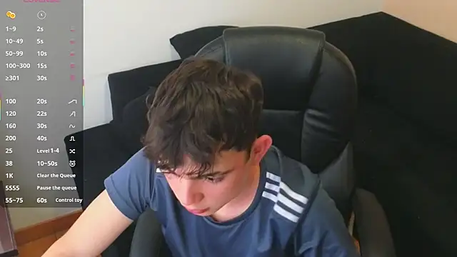 lukeboyce33 online show from 09.22.25