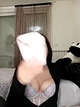 Snapshot of MeCherryy chatting on 01.18.26 MeCherryy online show from 01.18.26