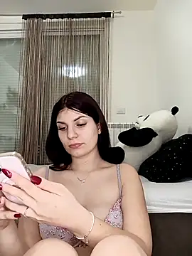 Snapshot of MeCherryy chatting on 02.03.26 MeCherryy online show from 02.03.26