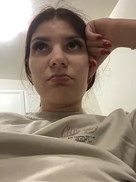 Snapshot of MeCherryy chatting on 03.20.26 MeCherryy online show from 03.20.26
