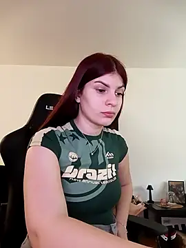 Snapshot of MeCherryy chatting on 04.16.26 MeCherryy online show from 04.16.26