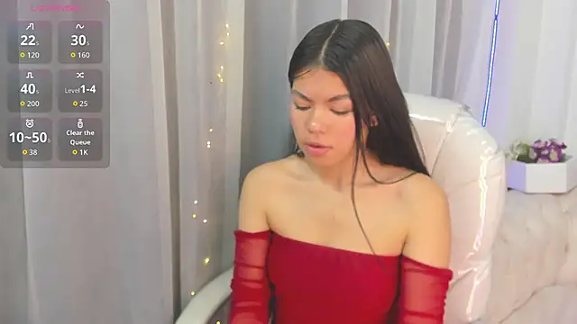 Pretty Johnson  online show from 10.10.25