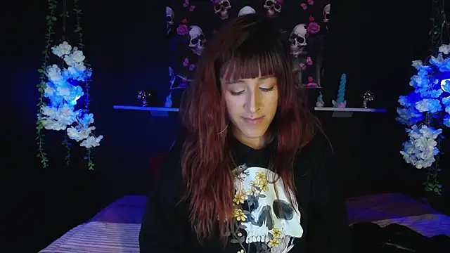 Hairydoll  online show from 10.17.25