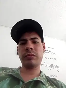 Snapshot of Haron-Hot chatting on 03.18.25 Haron-Hot online show from 03.18.25