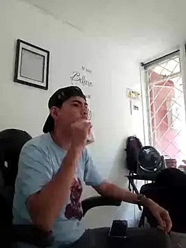 Snapshot of Haron-Hot chatting on 03.21.25 Haron-Hot online show from 03.21.25