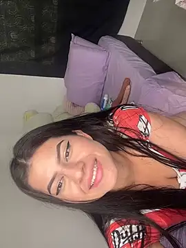 Saanvi21 online show from 03.13.25