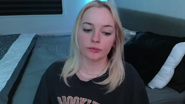 margot robbie7 online show from 04.16.26