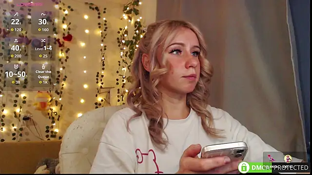 Mia  Kitty online show from 09.26.25