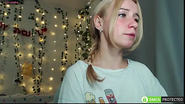 Mia  Kitty online show from 10.09.25