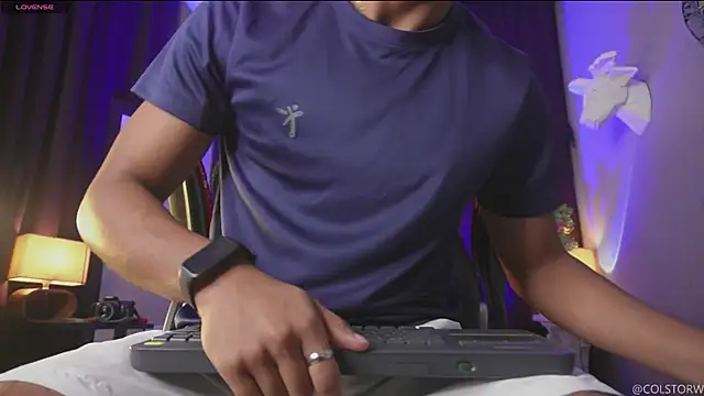 Colstorw  online show from 01.13.26