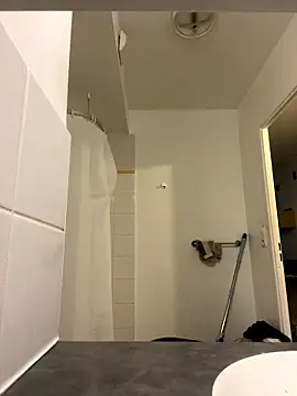 Snapshot of Renoirmonter chatting on 01.18.26 Renoirmonter online show from 01.18.26