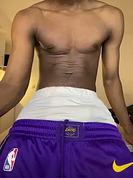 Snapshot of Renoirmonter chatting on 03.05.26 Renoirmonter online show from 03.05.26