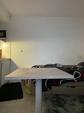 Snapshot of Renoirmonter chatting on 03.07.26 Renoirmonter online show from 03.07.26