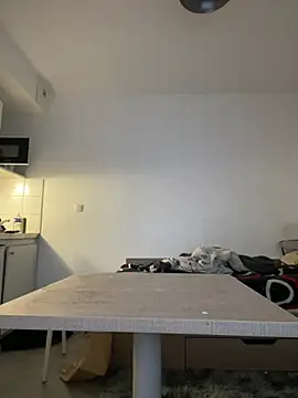 Snapshot of Renoirmonter chatting on 03.10.26 Renoirmonter online show from 03.10.26