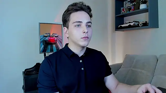 Snapshot of Eric_ether chatting on 10.05.25 Eric ether online show from 10.05.25