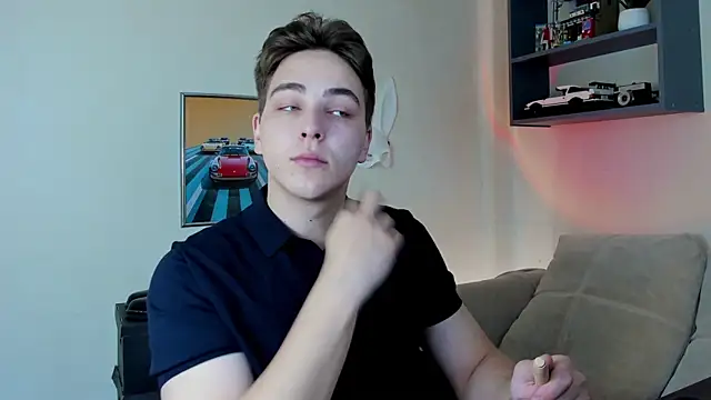 Snapshot of Eric_ether chatting on 10.09.25 Eric ether online show from 10.09.25