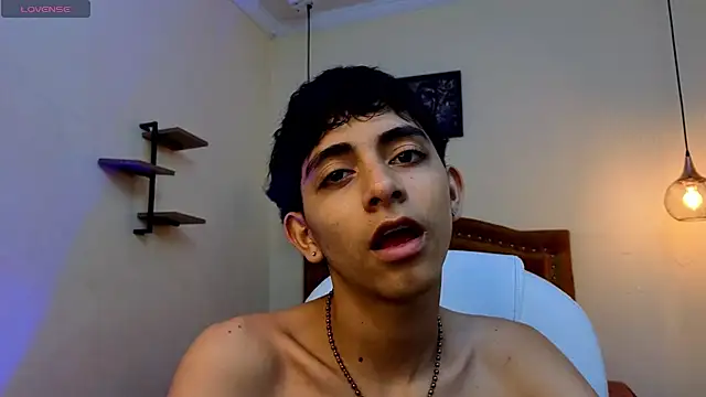 Matty Sparkk online show from 03.18.25