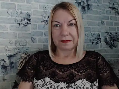 Lillia Ray online show from 09.14.25