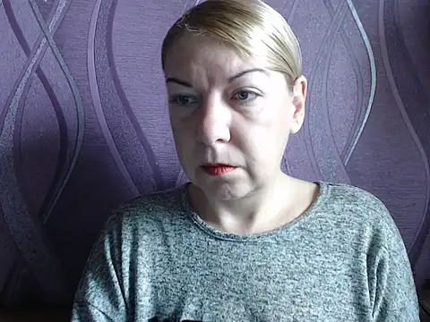 Lillia Ray online show from 09.30.25